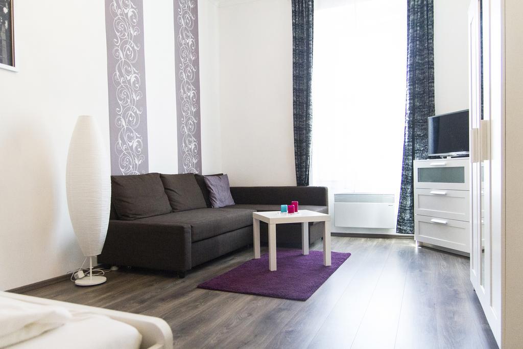 Bright 2Br&Ac Apt At Astoria บูดาเปสต์ ภายนอก รูปภาพ