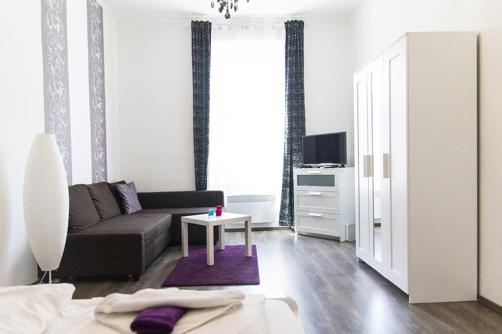 Bright 2Br&Ac Apt At Astoria บูดาเปสต์ ภายนอก รูปภาพ